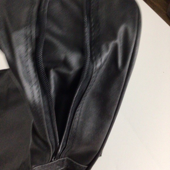 Calvin Hill Elegance and Durability black shoulder bag , multi compartments.NWT - Picture 11 of 12